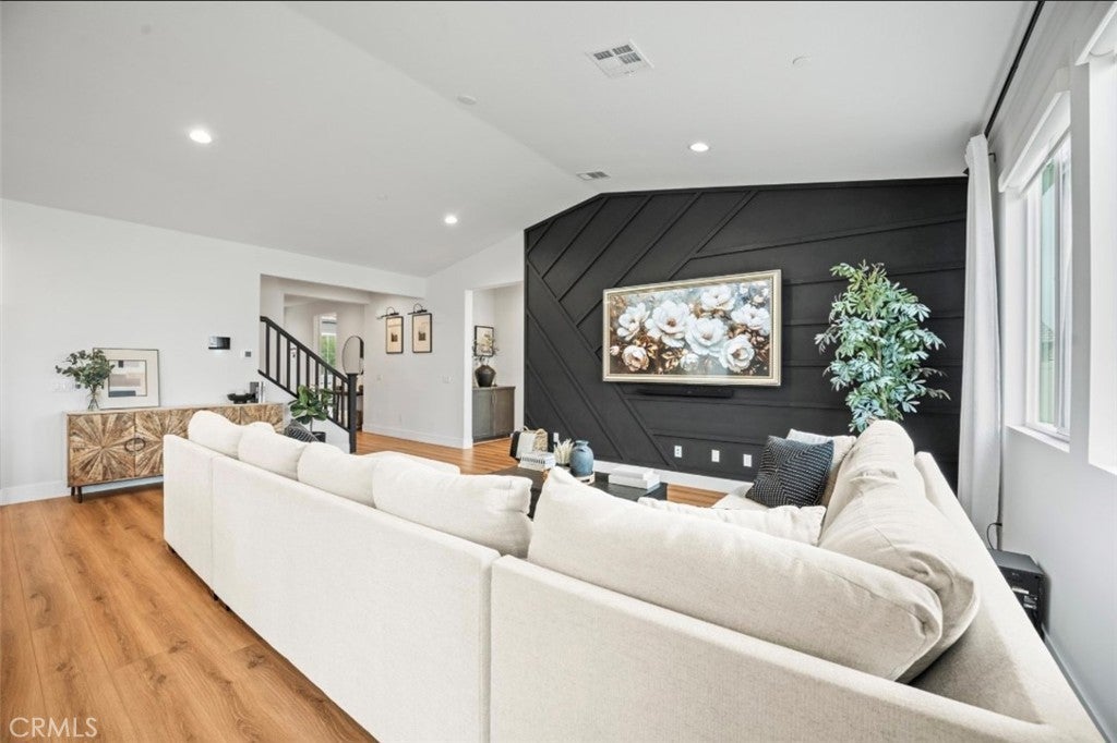 Photo of Listing #IG25063138