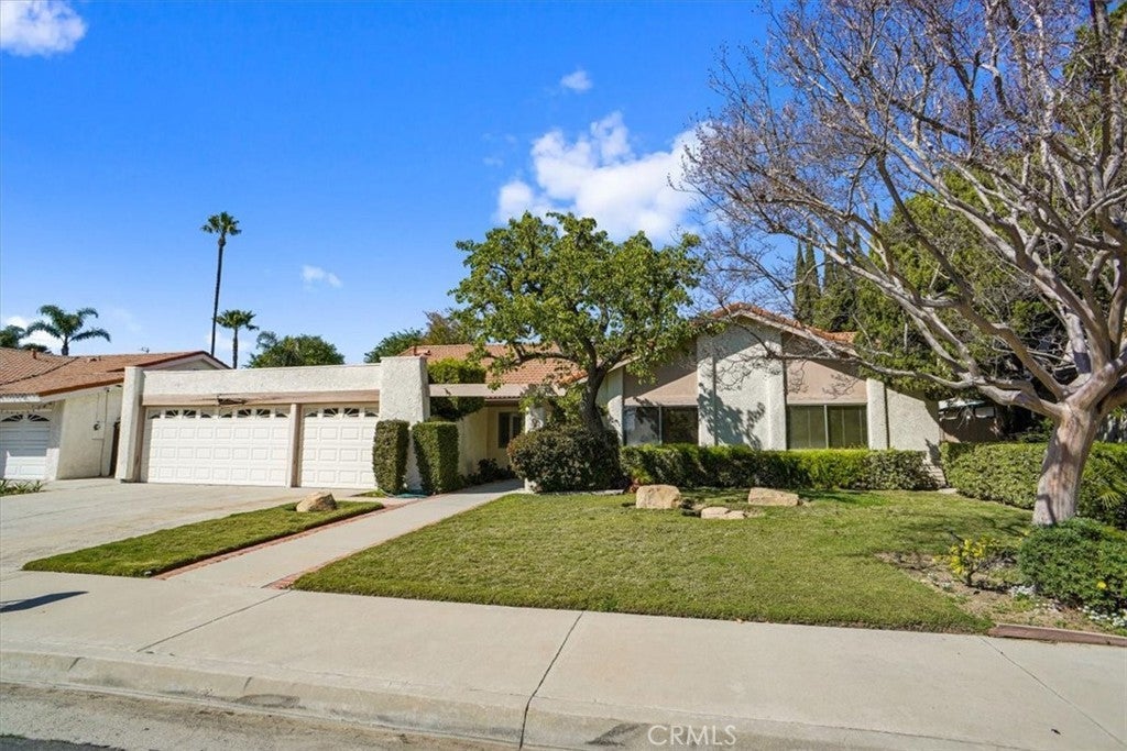 Photo of Listing #SR25062702