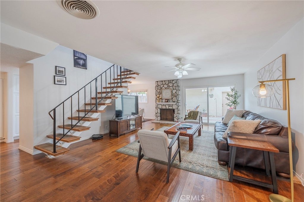 Photo of Listing #OC25063169