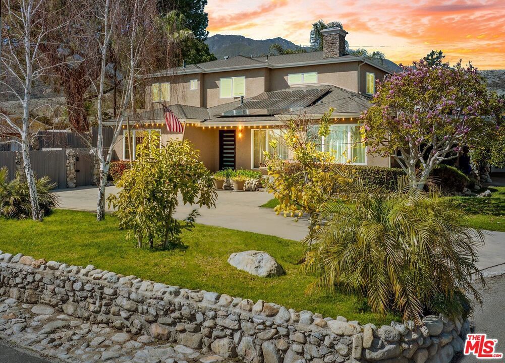 Photo of Listing #24352033