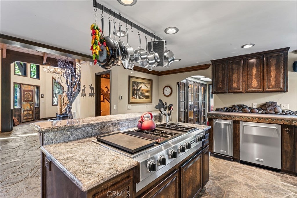 Photo of Listing #IG25063366