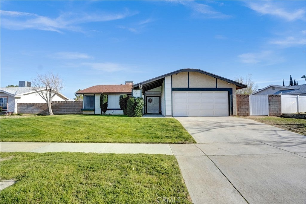 Photo of Listing #SR25063358