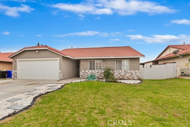 Photo of Listing #IV25063460