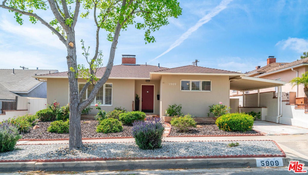 Photo of Listing #25515267