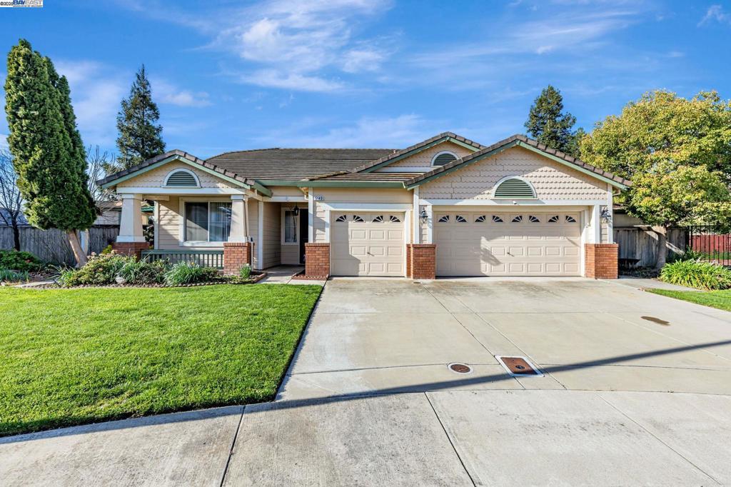 Photo of Listing #41090572