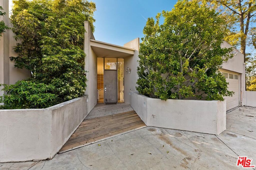 Photo of Listing #25513989