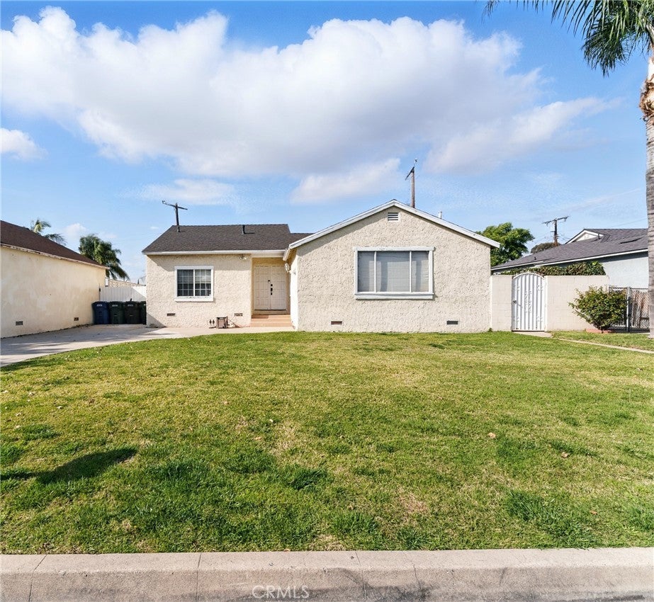 Photo of Listing #DW25064176