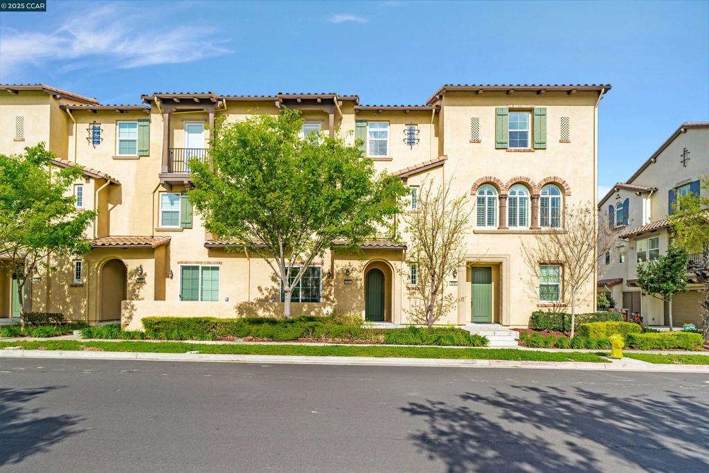 Photo of Listing #41090647