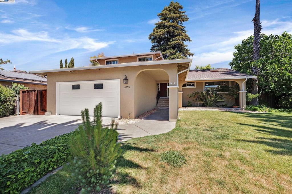 Photo of Listing #41090659