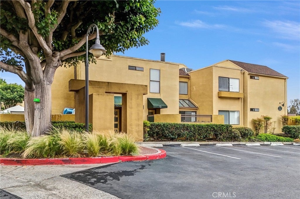 Photo of Listing #OC25063571