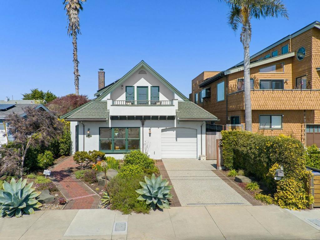 Photo of Listing #ML81999371