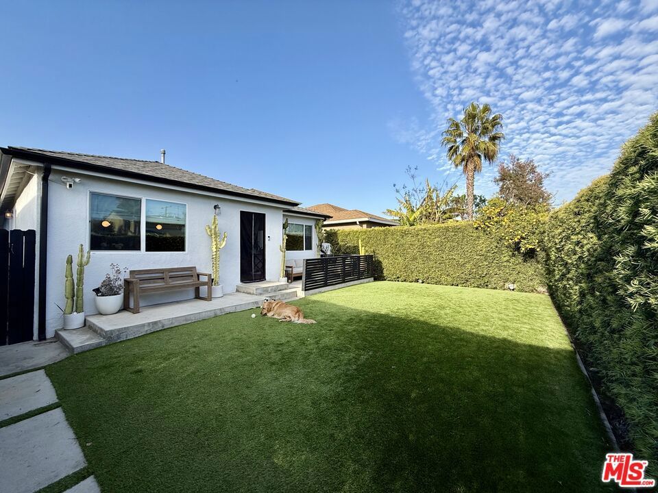 Photo of Listing #25516231