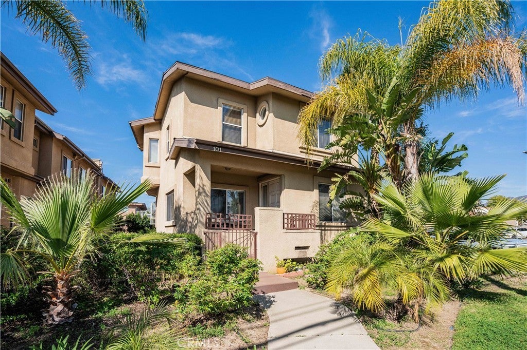 Photo of Listing #SR25063985