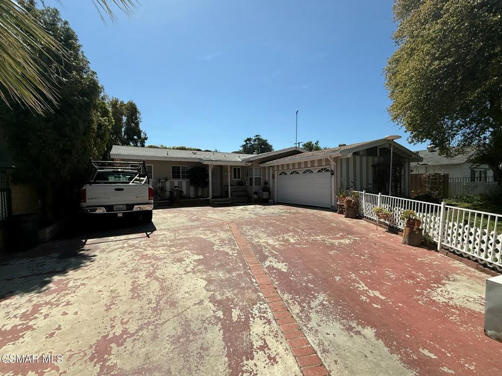 Photo of Listing #225001441