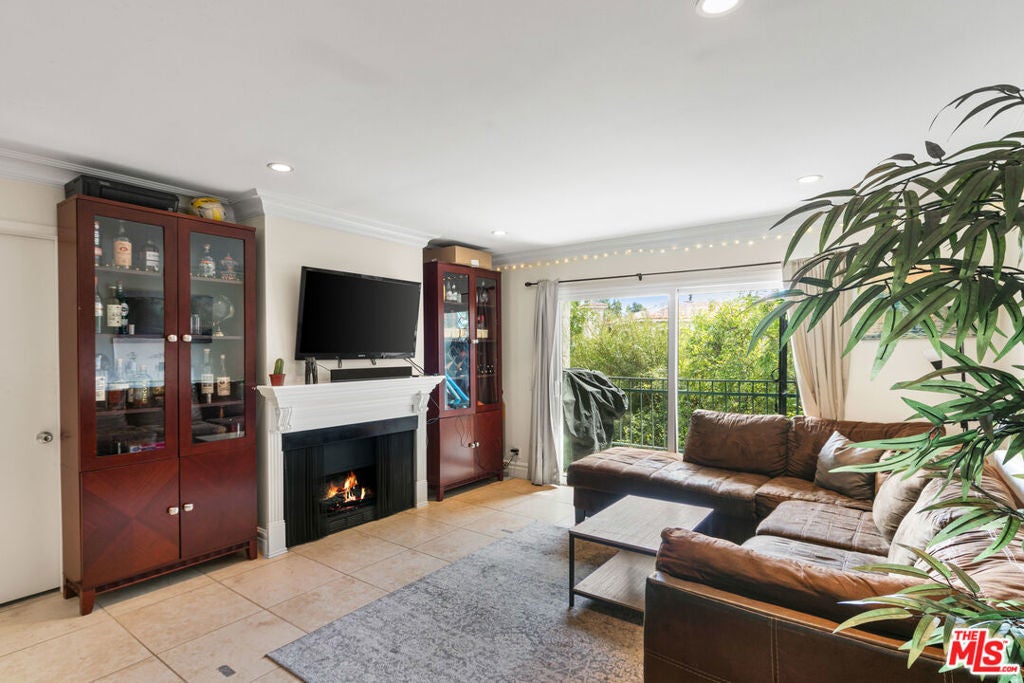 Photo of Listing #25516287