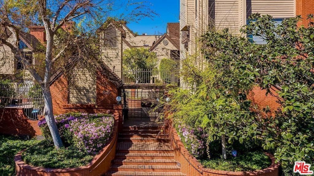 Photo of Listing #25515917