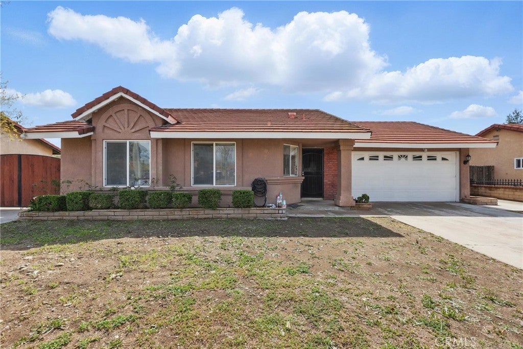 Photo of Listing #SR25061627