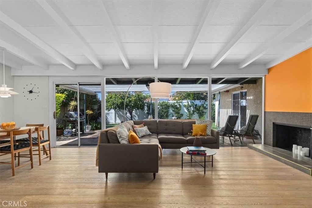 Photo of Listing #PV25064868