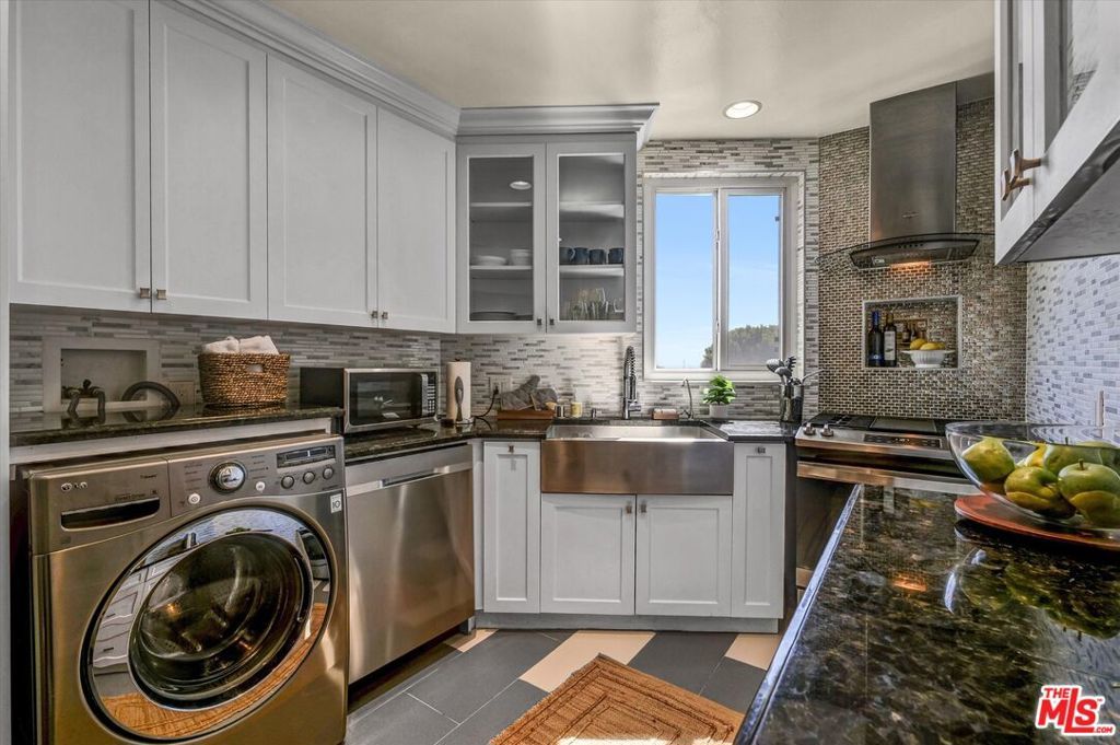 Photo of Listing #25516463