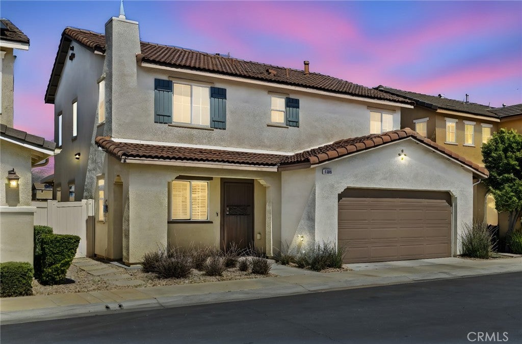 Photo of Listing #IV25065068