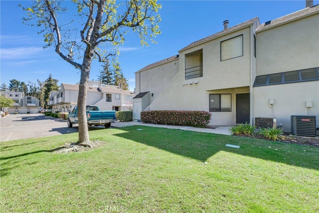 Photo of Listing #PW25065481