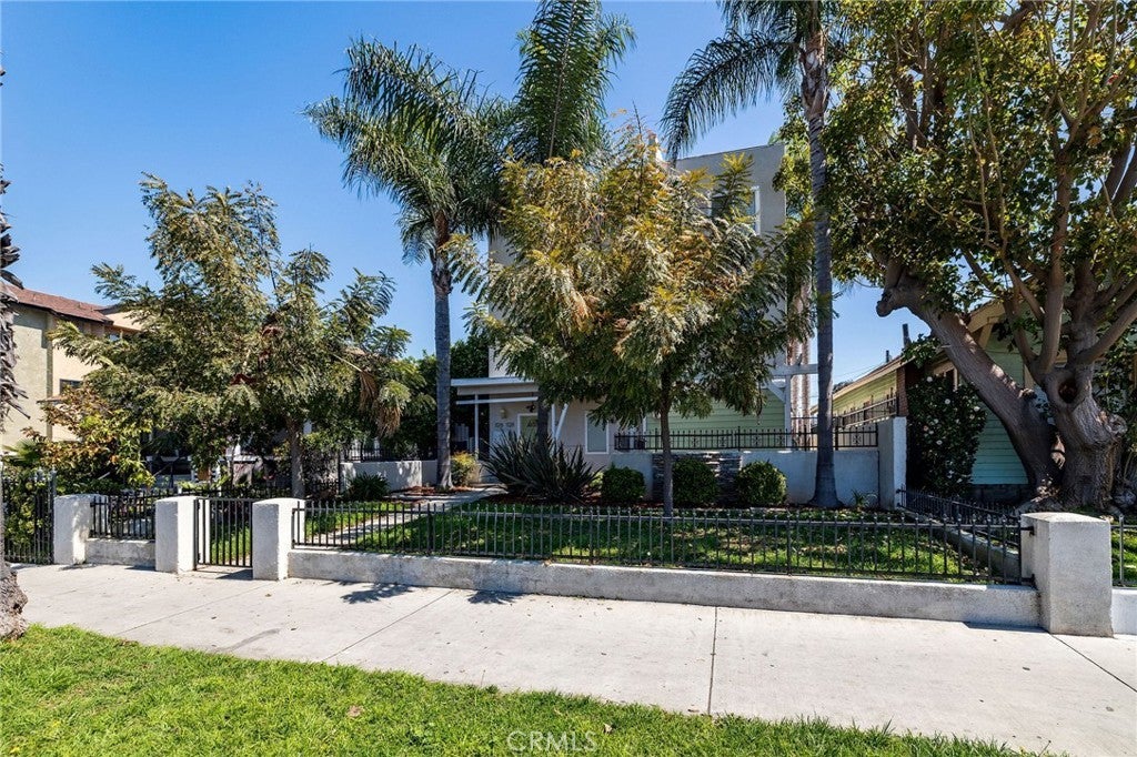 Photo of Listing #PV25065772