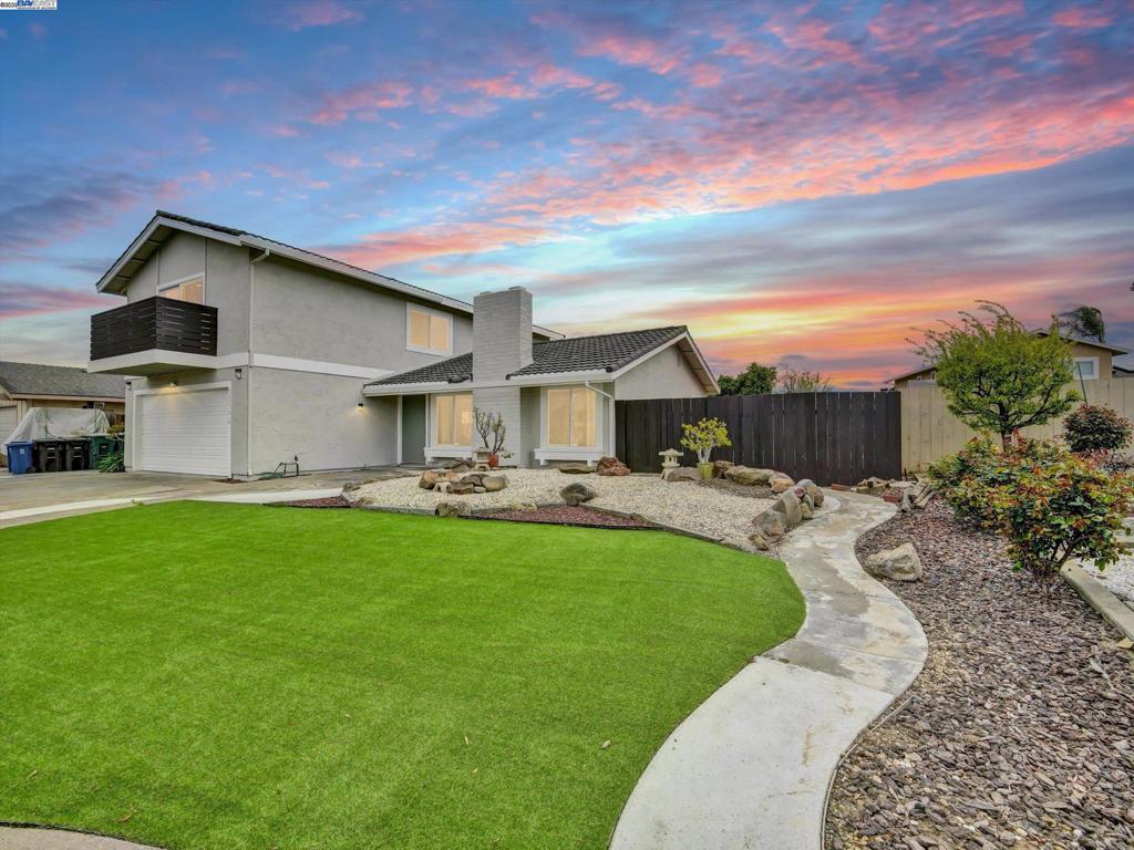 Photo of Listing #41090781