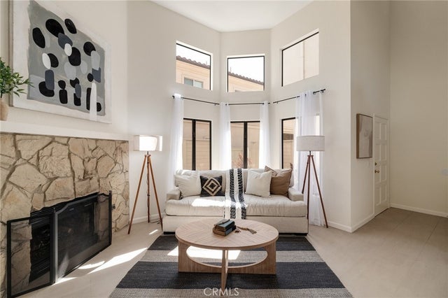 324 N Francisca Avenue 5, Redondo Beach.