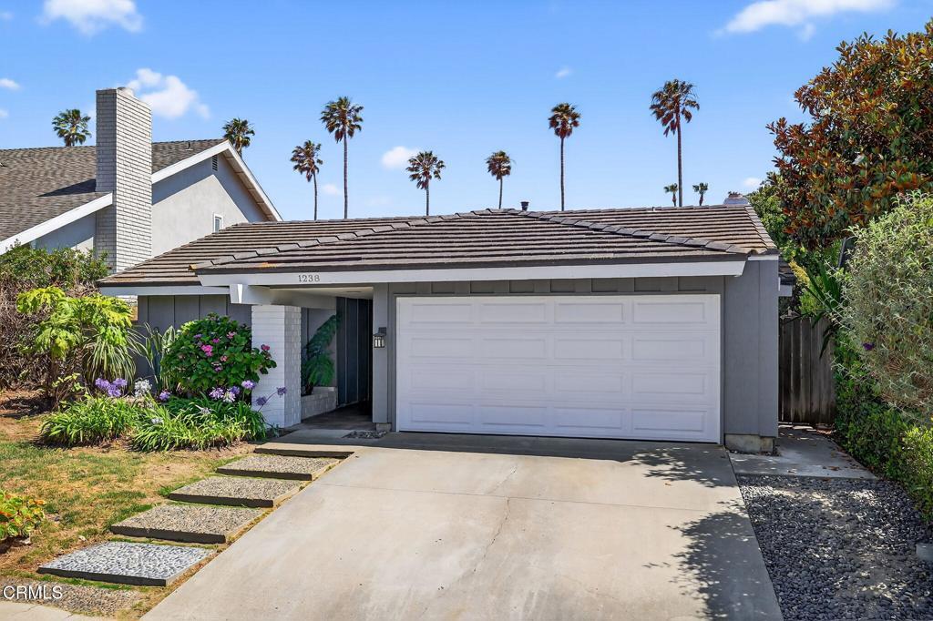 Photo of Listing #V1-28890