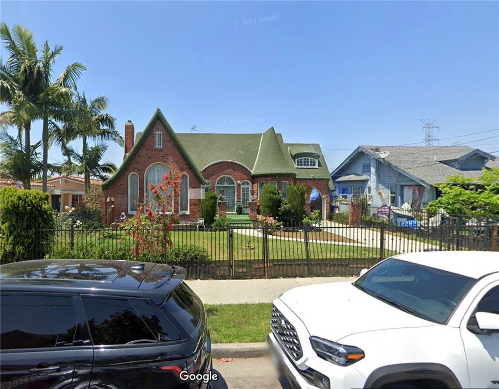 Photo of Listing #SB25065896