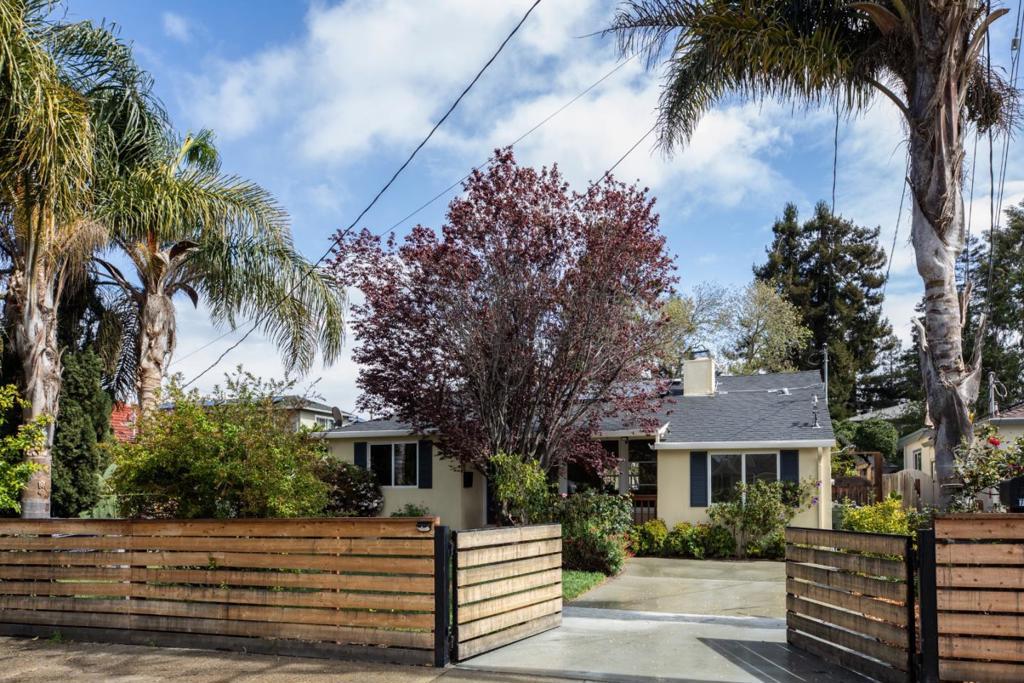 Photo of Listing #ML81997624