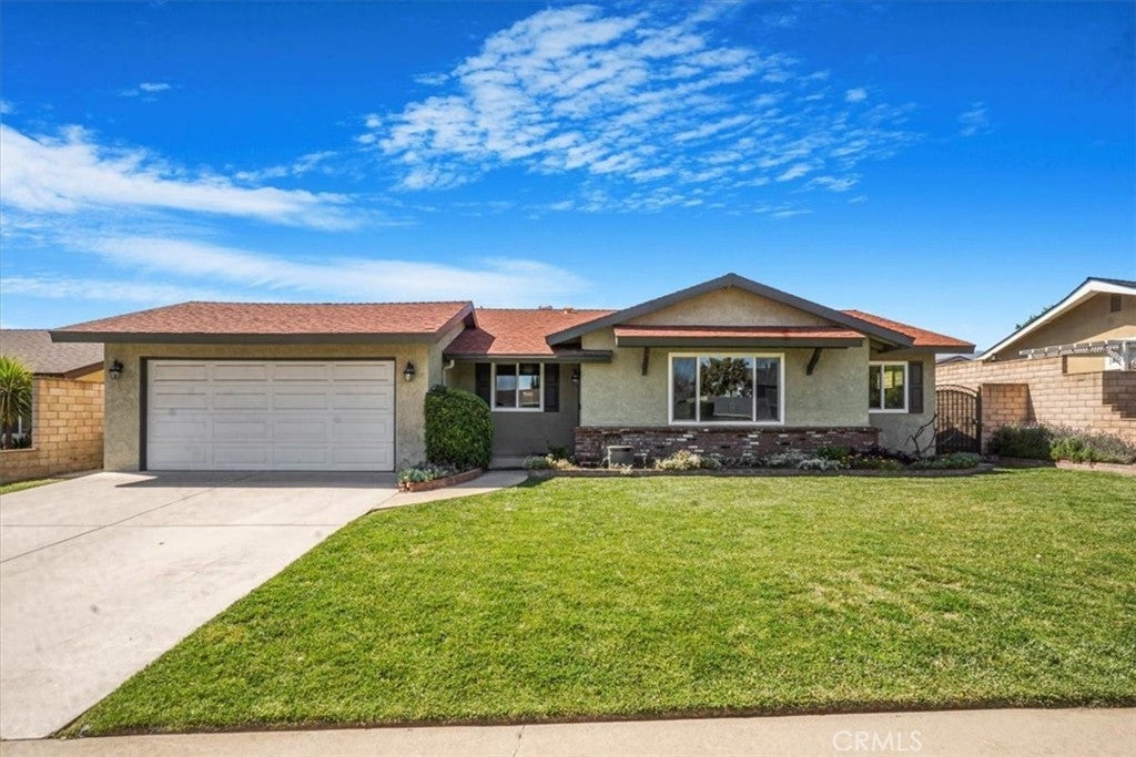 Photo of Listing #CV25061294