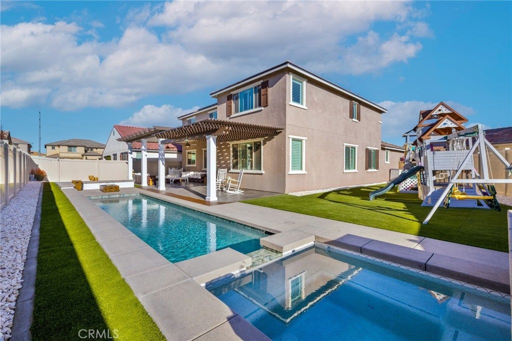 Photo of Listing #SW25049660