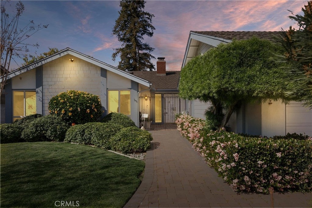 Photo of Listing #OC25066063