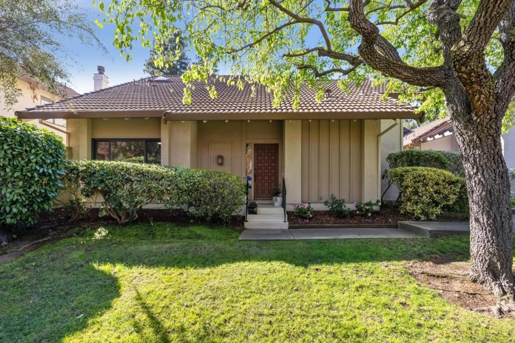 Photo of Listing #ML81999624