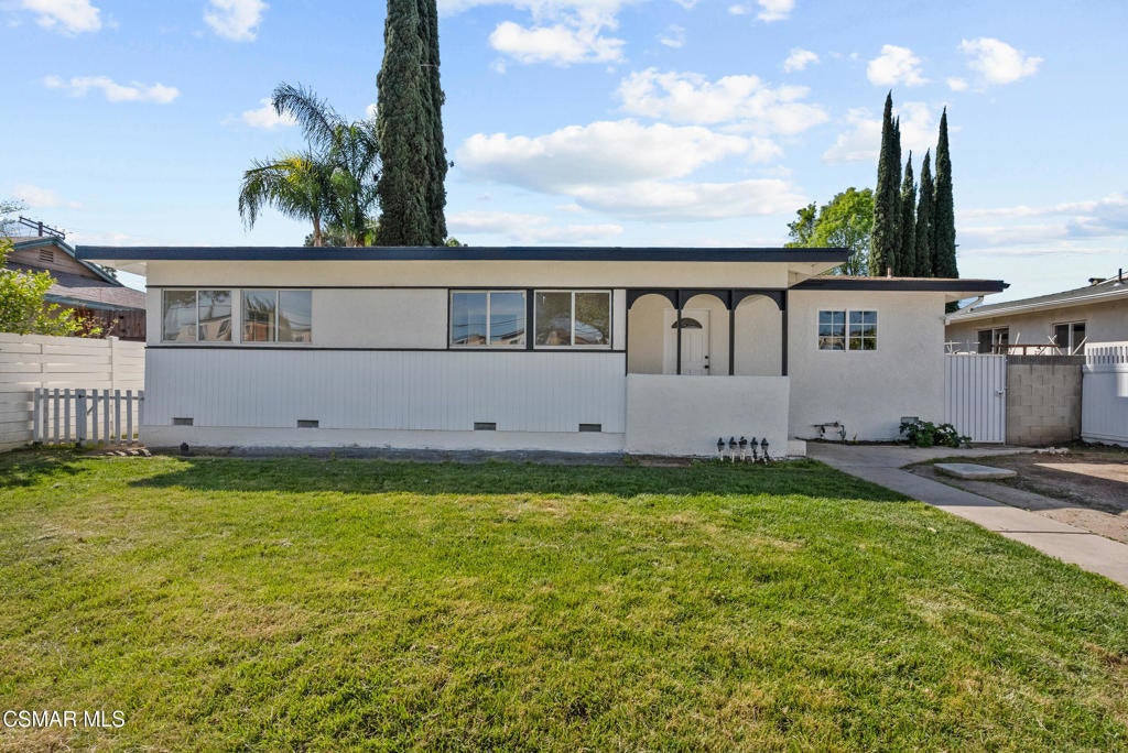 Photo of Listing #225001470