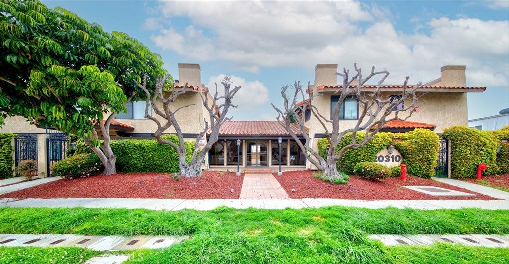 Photo of Listing #PW25066068