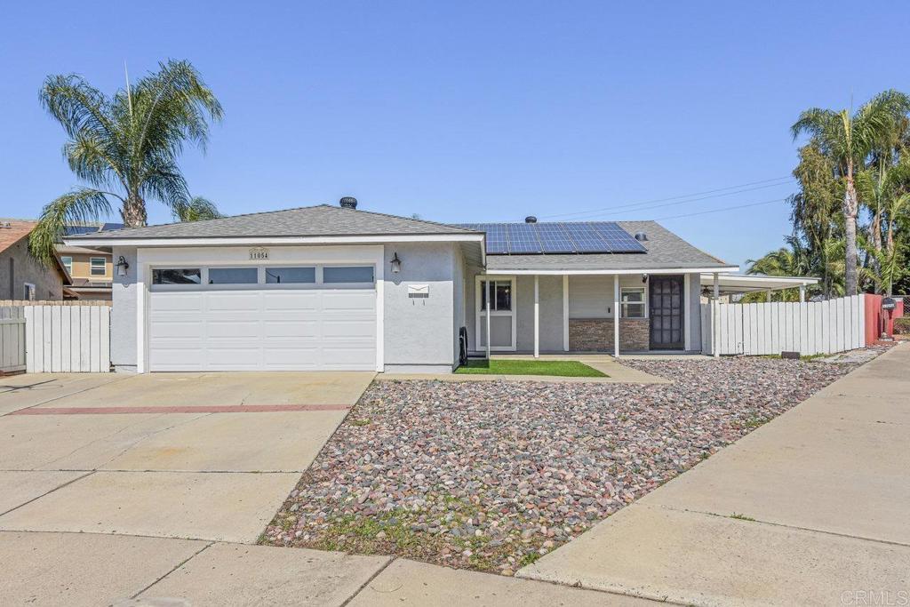 Photo of Listing #PTP2502173