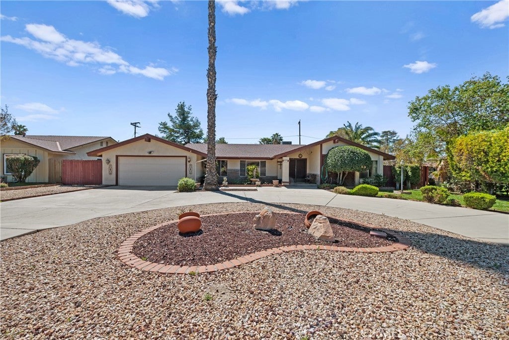 Photo of Listing #SW25042386