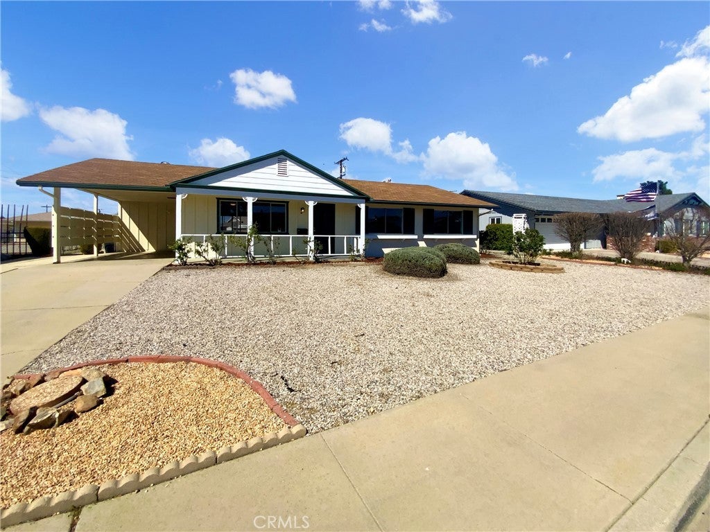 Photo of Listing #IV25066384