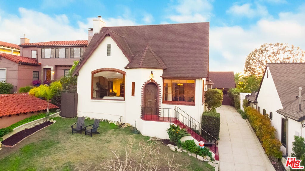 Photo of Listing #25516309