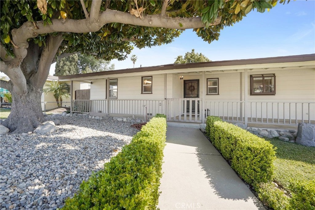 Photo of Listing #CV25049453