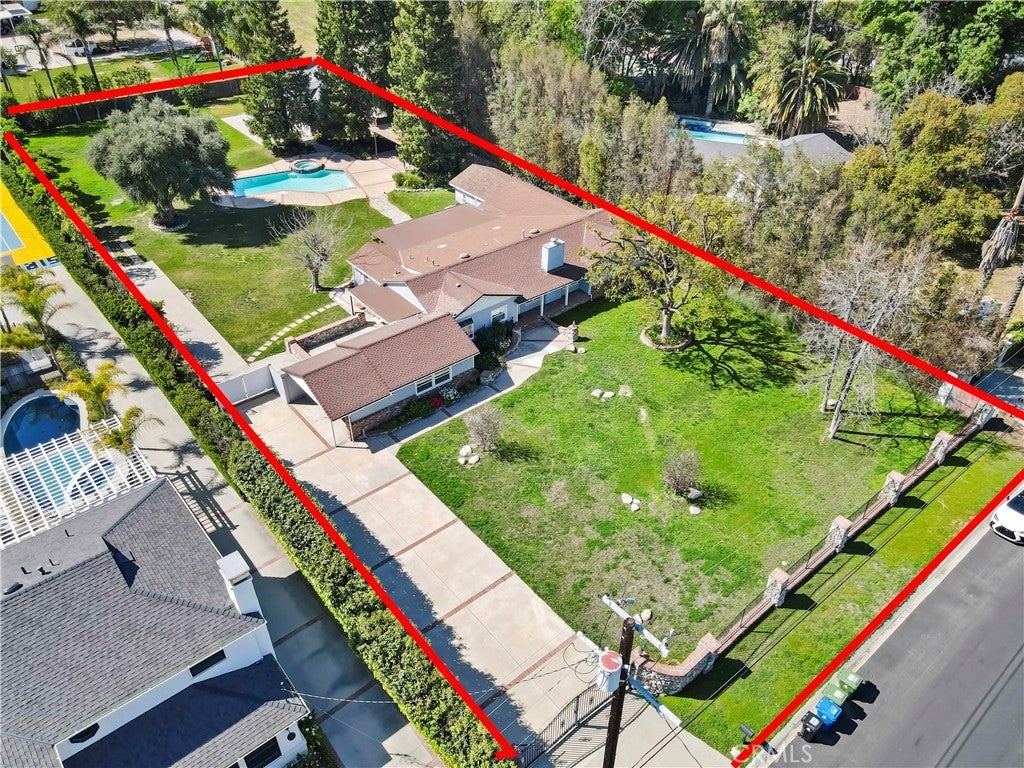 Photo of Listing #SR25064132