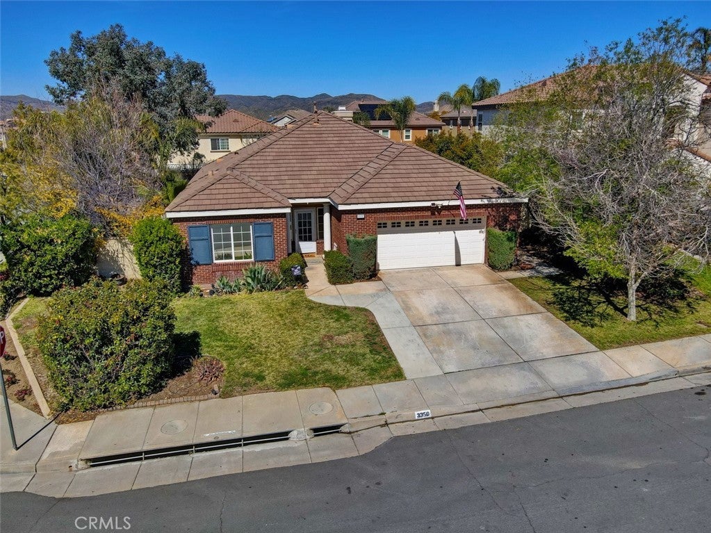 Photo of Listing #IV25062647