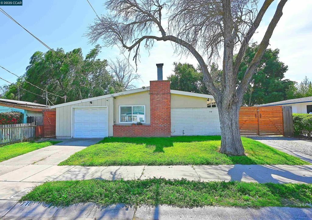 Photo of Listing #41090943