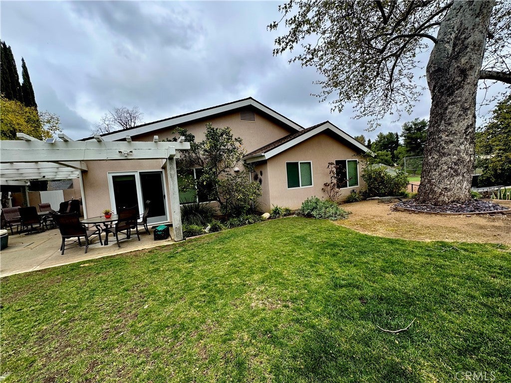 Photo of Listing #SR25064058