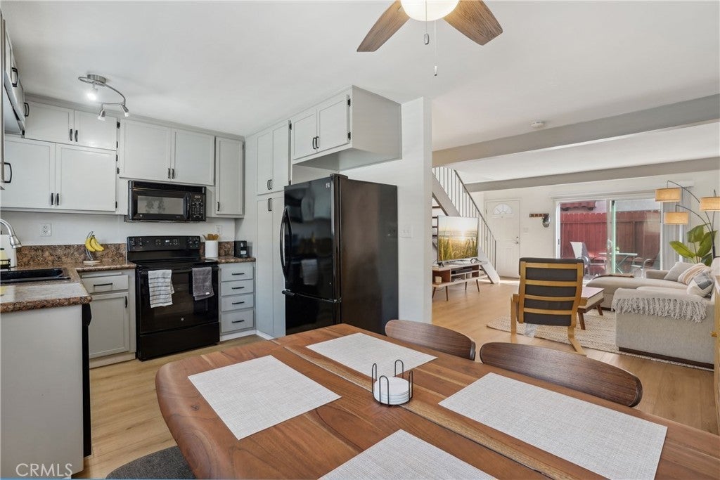 Photo of Listing #SB25063522