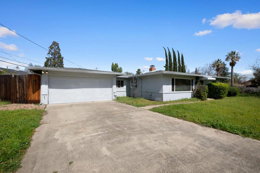 Photo of Listing #ML81999775