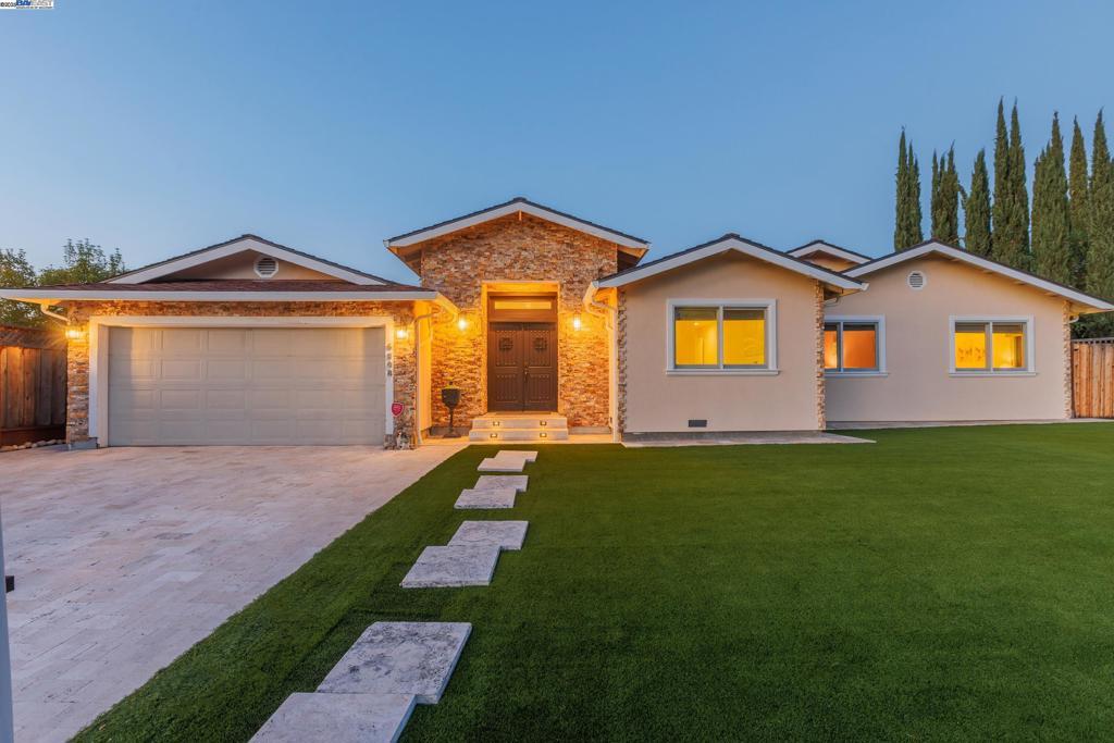 Photo of Listing #41090977