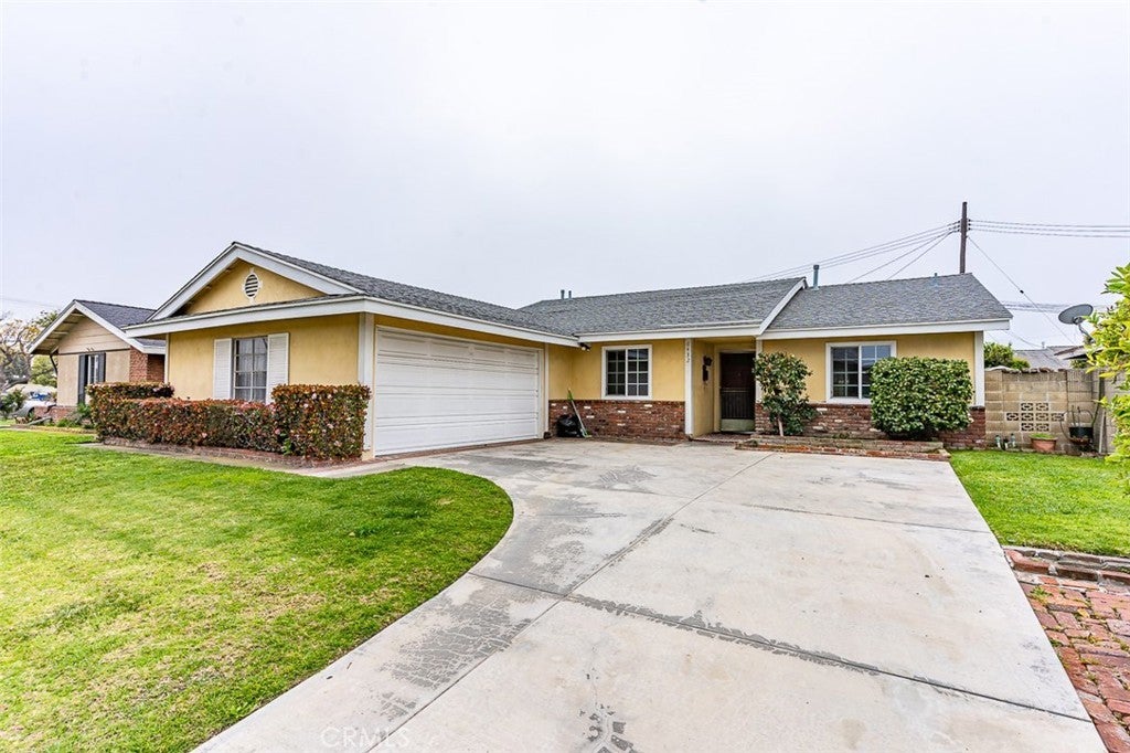 Photo of Listing #PW25066904